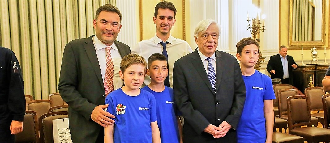 The M-RAST Robotics team visited the President of the Hellenic Republic on Sunday, 19 May, 2019 at the invitation of the Presidency
