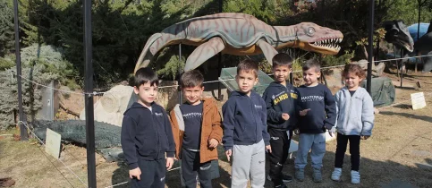 The Blossoms visit the “The Natura Dino Park”