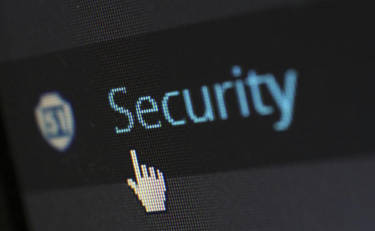 Mandoulides-Safer-Internet-Featured-image