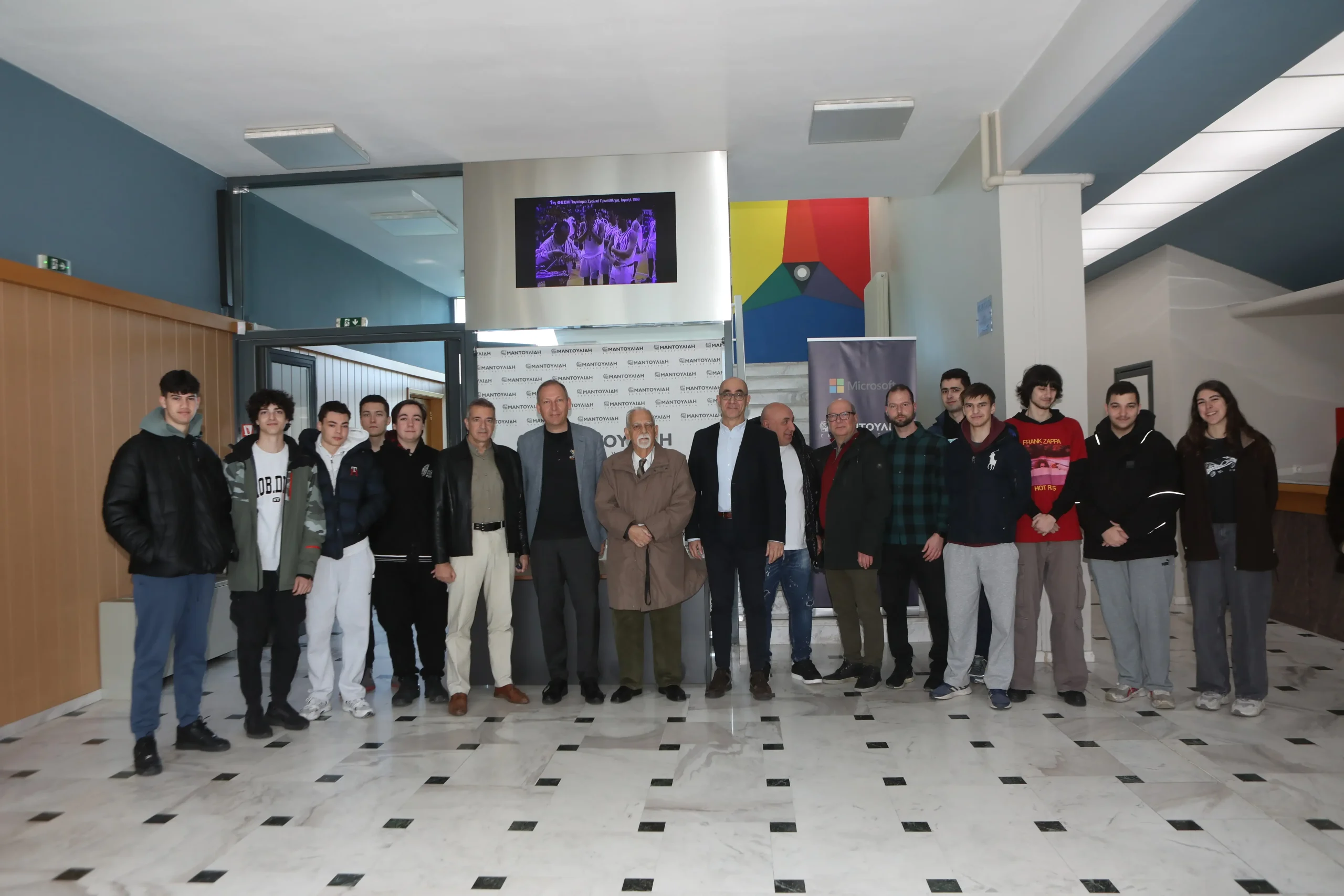 mandoulides-edu-thomas-zurbuchen-02